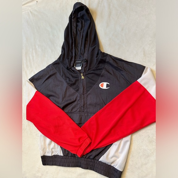 Champion Women’s mesh hooded windbreaker - Picture 3 of 6